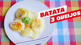Batata com molho 3 queijos