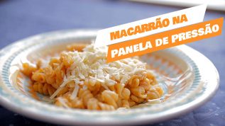 Macarrão de panela de pressão