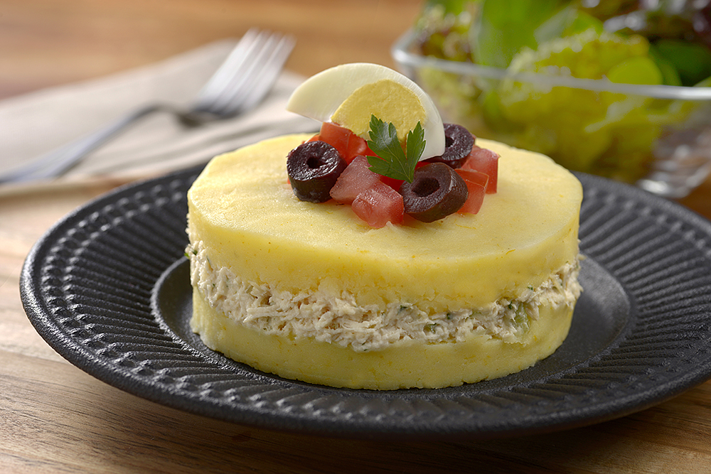 Causa rellena de frango